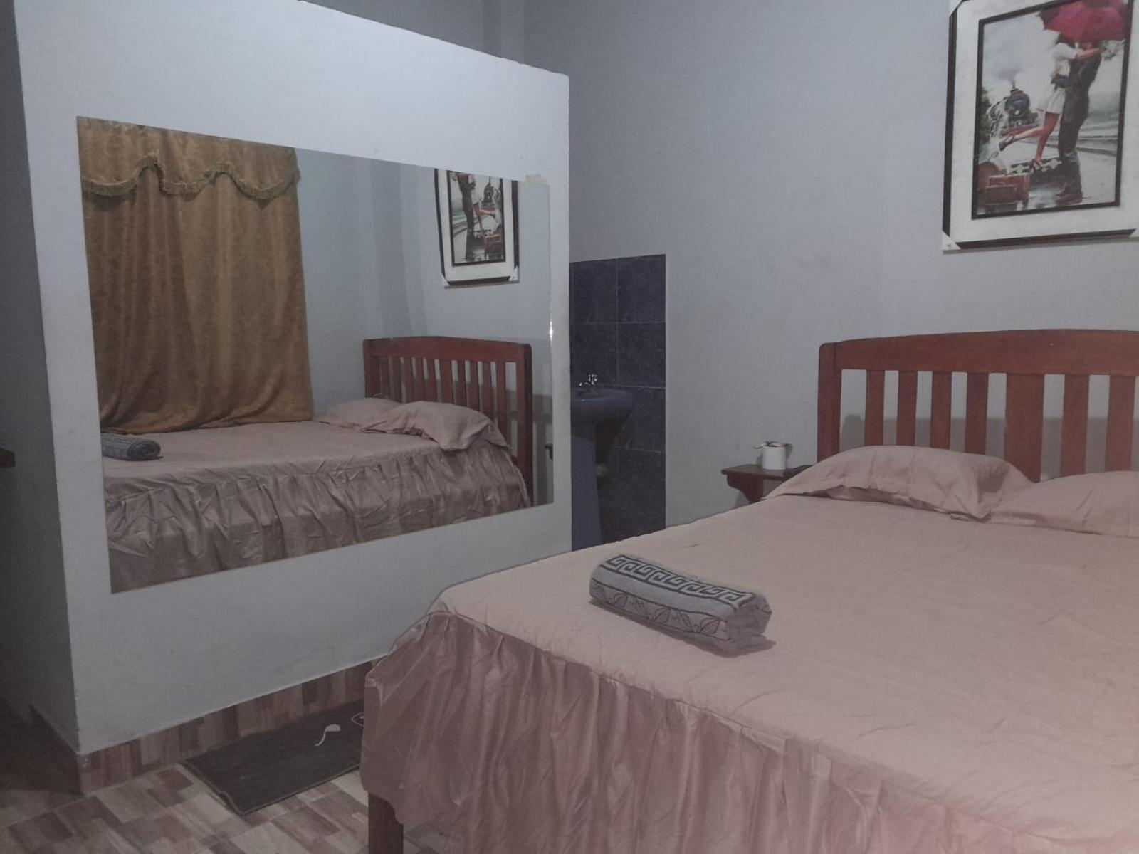 El Bunker 9 Hotel Iquitos Exterior photo